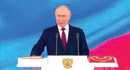 بوتين يؤدي اليمين الدستورية لولاية جديدة 
